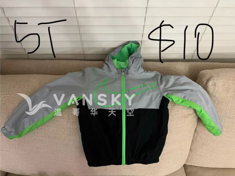 251205011822_Winter Jacket 3.jpg